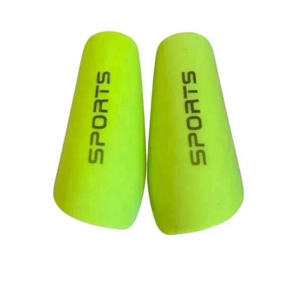 Soccer Shin Guard Hard Pvc Thick Double Layer Interlocking Plate SZ S (4-6) - Picture 1 of 3